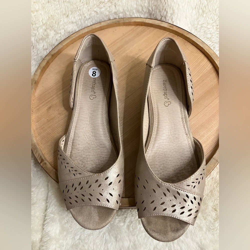 EUC Bear Traps Macayla Flats Peep Toe Slip-on Sz 8 - Picture 4 of 6